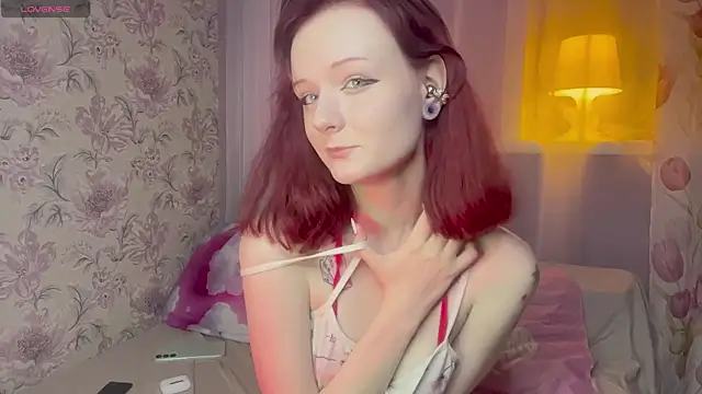 MiraaCharming online show from July 21, 2026, 4:42 pm