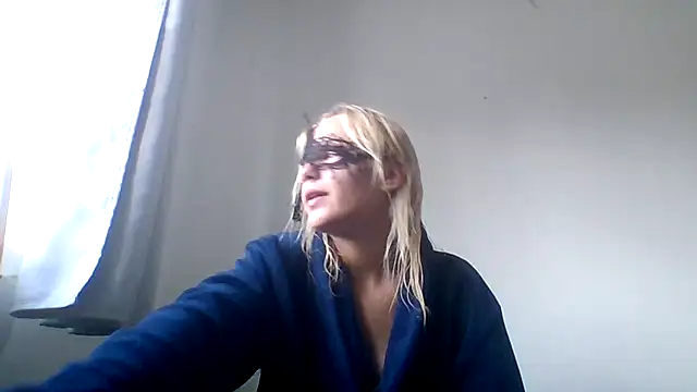 Snapshot of JeuneCharme1 chatting on July 25, 2026, 12:36 pm JeuneCharme1 online show from July 25, 2026, 12:36 pm