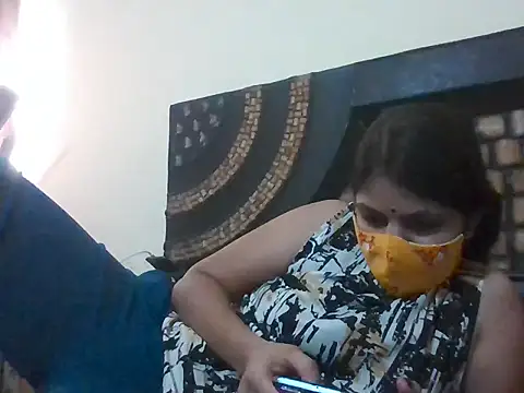 Snapshot of Indiangirl_Tanu chatting on July 24, 2026, 10:13 am Indiangirl Tanu online show from July 24, 2026, 10:13 am