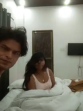 Snapshot of Indian_Coupless chatting on July 23, 2026, 6:17 pm Indian Coupless online show from July 23, 2026, 6:17 pm
