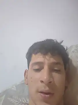 Snapshot of Espitia2 chatting on July 25, 2026, 6:33 am Espitia2 online show from July 25, 2026, 6:33 am