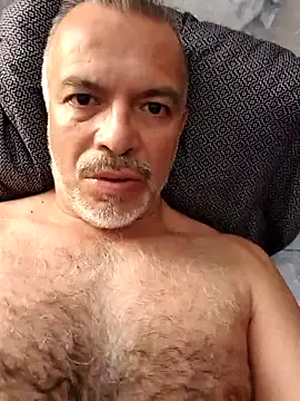 Snapshot of cared72 chatting on July 29, 2026, 12:42 am cared72 online show from July 29, 2026, 12:42 am