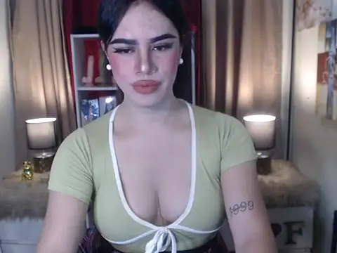 TsAnneNathalie online show from July 18, 2026, 8:51 am