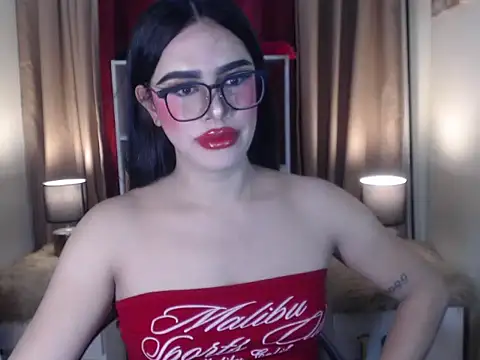 TsAnneNathalie online show from July 27, 2026, 11:34 pm