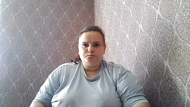 Adela Cheri online show from July 18, 2026, 12:31 pm