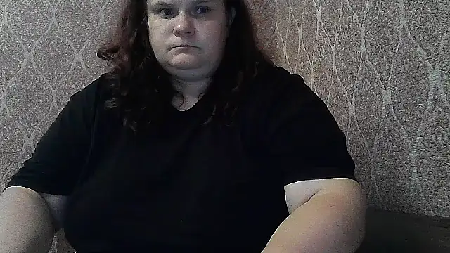 Adela Cheri online show from July 23, 2026, 6:17 pm