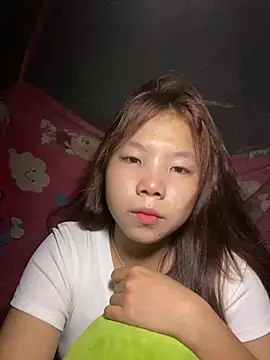 -Qincy- online show from July 19, 2026, 3:27 pm