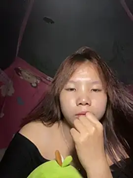 -Qincy- online show from July 21, 2026, 3:47 pm