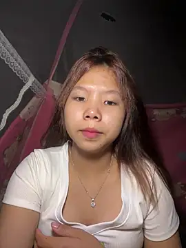 -Qincy- online show from July 27, 2026, 3:30 pm