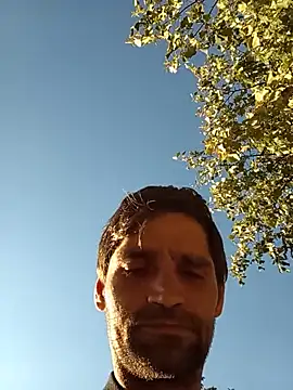Snapshot of mikeklu chatting on July 23, 2026, 5:00 pm mikeklu online show from July 23, 2026, 5:00 pm