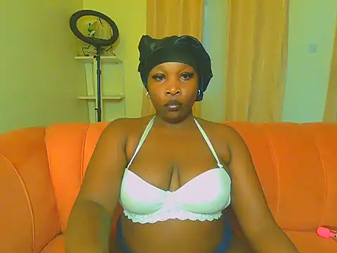 Snapshot of Tamara_mercillo chatting on July 14, 2026, 5:45 am Tamara mercillo online show from July 14, 2026, 5:45 am
