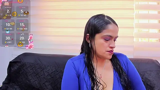 Snapshot of MaluRivers_ chatting on July 27, 2026, 7:54 pm MaluRivers online show from July 27, 2026, 7:54 pm