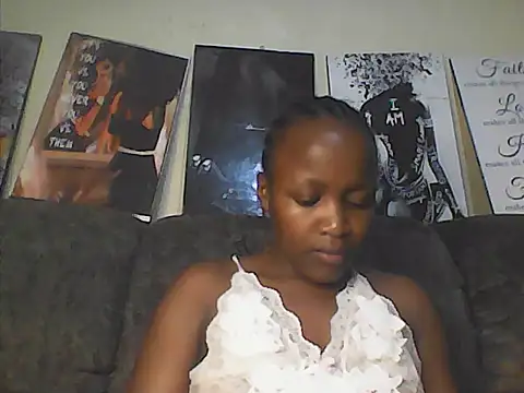  yourgoodgirl online show from July 25, 2026, 5:32 pm
