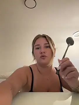 NeleWagner online show from July 16, 2026, 9:10 pm