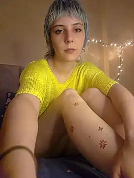 Snapshot of Mila_McGarden chatting on July 19, 2026, 6:00 pm Mila McGarden online show from July 19, 2026, 6:00 pm