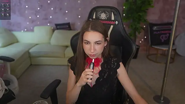 Lisa Kiss054 online show from July 25, 2026, 7:22 pm