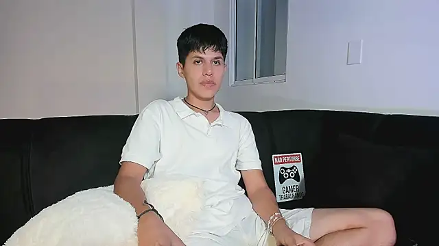 Snapshot of Andrew_Conner chatting on July 20, 2026, 1:31 am Andrew Conner online show from July 20, 2026, 1:31 am