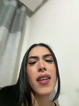 Snapshot of Laribrasil chatting on July 13, 2026, 11:29 pm Laribrasil online show from July 13, 2026, 11:29 pm