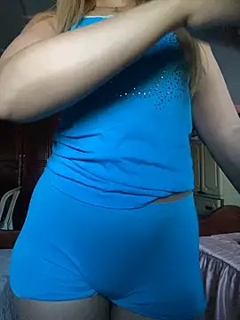 Su  Zi online show from July 18, 2026, 4:44 pm