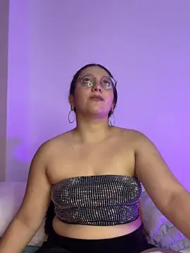 Snapshot of Abby_moons chatting on July 29, 2026, 4:21 am Abby moons online show from July 29, 2026, 4:21 am