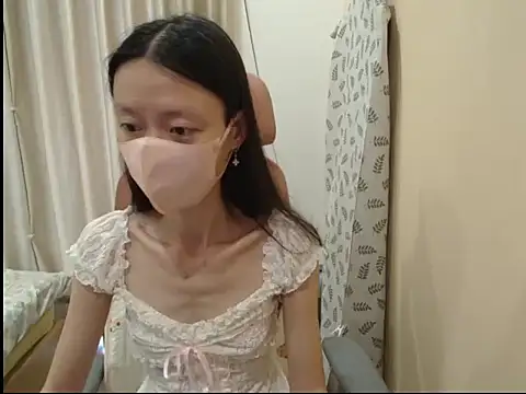 Snapshot of Lil-Cherry chatting on July 29, 2026, 3:48 am Lil-Cherry online show from July 29, 2026, 3:48 am
