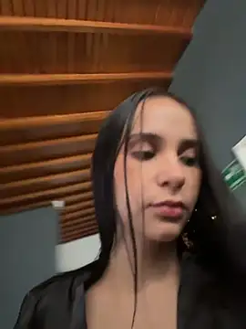 LilieSnow online show from July 23, 2026, 5:00 pm