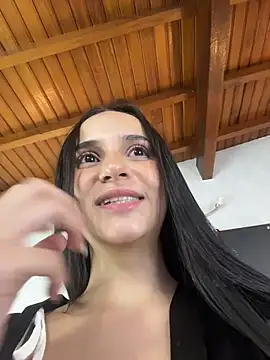 LilieSnow online show from July 25, 2026, 8:17 pm