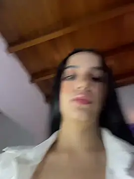 LilieSnow online show from July 27, 2026, 11:50 am
