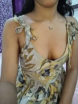 Snapshot of dipika-13 chatting on July 23, 2026, 3:54 pm dipika-13 online show from July 23, 2026, 3:54 pm