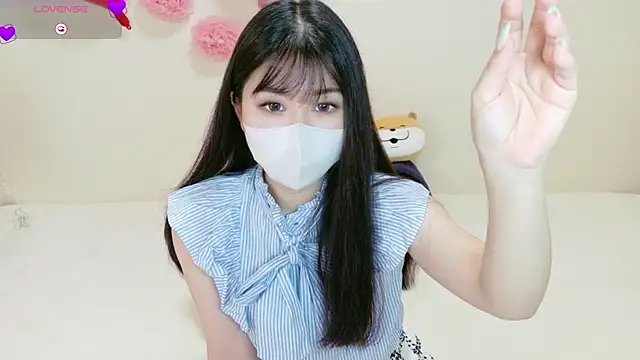 Snapshot of Mila_Velvet_LIVE chatting on July 29, 2026, 11:08 am Mila Velvet LIVE online show from July 29, 2026, 11:08 am