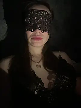 Lona-lov online show from July 20, 2026, 12:36 am