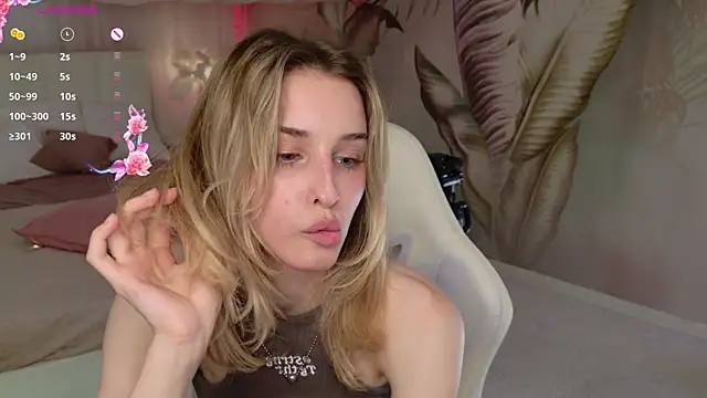 Snapshot of Eva_Mitchell chatting on July 28, 2026, 4:39 pm Eva Mitchell online show from July 28, 2026, 4:39 pm