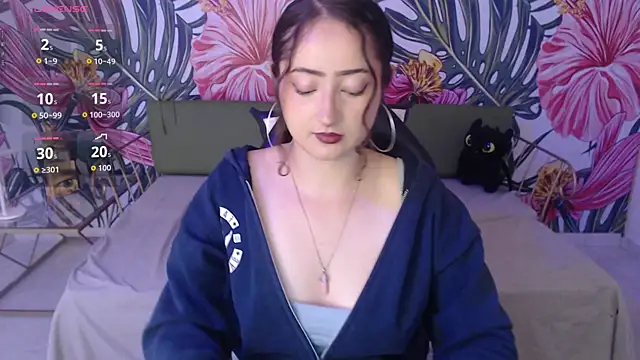 Snapshot of Rebeca_dreams chatting on July 28, 2026, 9:47 pm Rebeca dreams online show from July 28, 2026, 9:47 pm