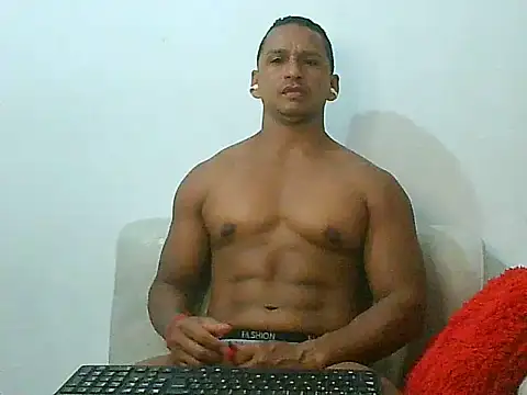 Snapshot of brandom35 chatting on August 3, 2026, 12:09 am brandom35 online show from August 3, 2026, 12:09 am