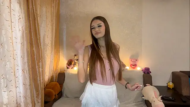 Snapshot of urcutiebunnyy chatting on July 19, 2026, 5:27 pm urcutiebunnyy online show from July 19, 2026, 5:27 pm