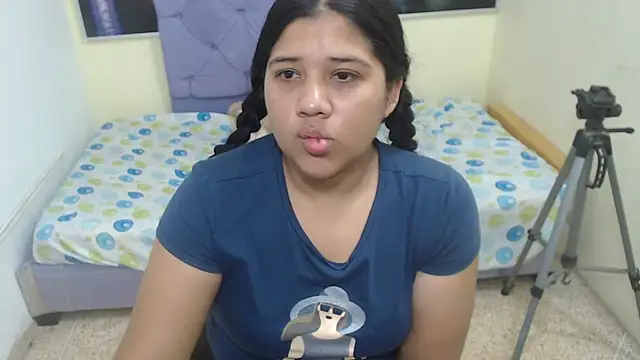 Snapshot of camila_ass chatting on July 17, 2026, 1:18 pm camila ass online show from July 17, 2026, 1:18 pm