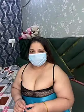 Snapshot of BarbieJasmine chatting on July 25, 2026, 6:44 am BarbieJasmine online show from July 25, 2026, 6:44 am