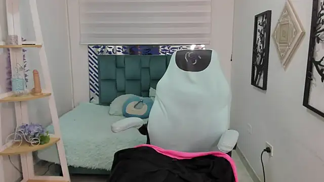 Aria Santana  online show from July 25, 2026, 3:37 am