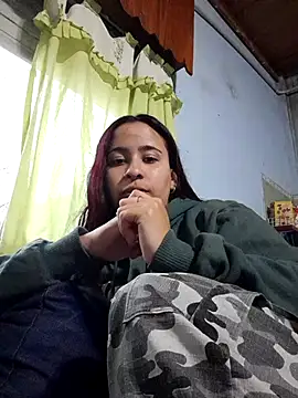 nenasmalas online show from July 28, 2026, 8:52 pm