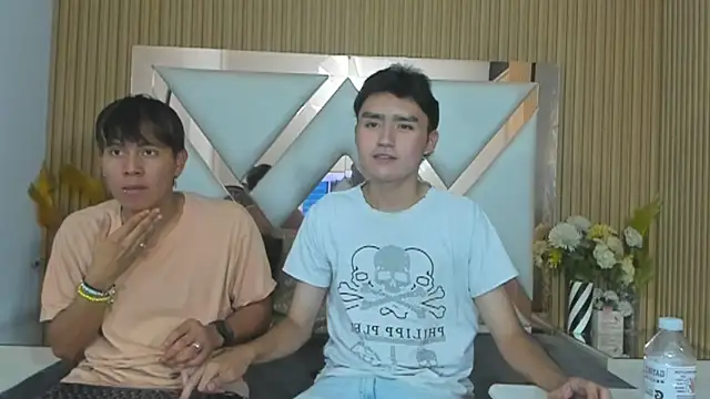 Snapshot of CarlosANDMaicol chatting on July 25, 2026, 7:44 pm CarlosANDMaicol online show from July 25, 2026, 7:44 pm