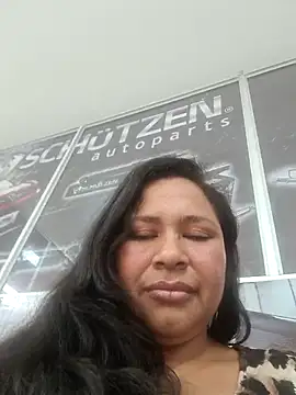 JhoanaHernandez online show from July 27, 2026, 4:58 pm