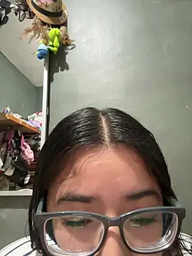 Snapshot of Nay_beby chatting on July 18, 2026, 11:19 pm Nay beby online show from July 18, 2026, 11:19 pm