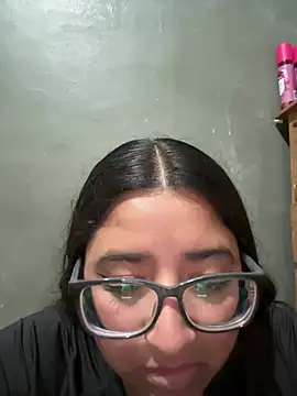 Snapshot of Nay_beby chatting on July 30, 2026, 9:58 pm Nay beby online show from July 30, 2026, 9:58 pm