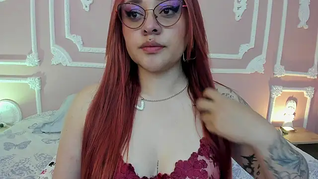 Snapshot of Dakota_Wrim chatting on July 22, 2026, 7:27 pm Dakota Wrim online show from July 22, 2026, 7:27 pm