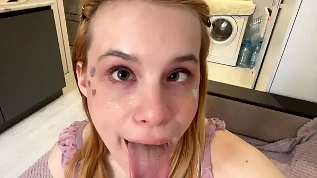 Snapshot of Lili_pup chatting on July 20, 2026, 10:39 am Lili pup online show from July 20, 2026, 10:39 am