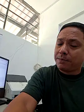 Snapshot of Jalexander10 chatting on July 23, 2026, 2:04 pm Jalexander10 online show from July 23, 2026, 2:04 pm