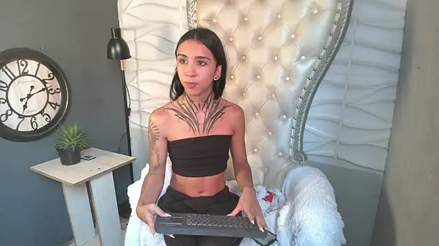 Melody 27 online show from July 24, 2026, 12:14 pm