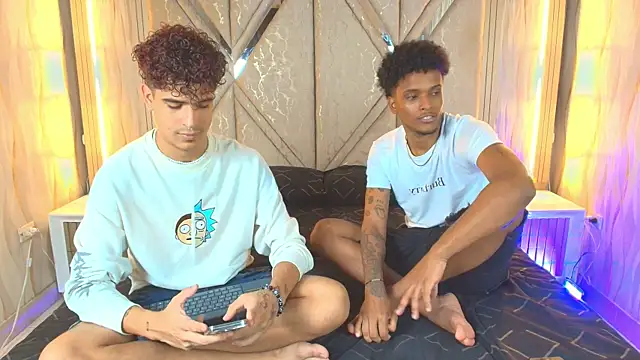 Snapshot of exotic_boysxx chatting on July 19, 2026, 1:20 am exotic boysxx online show from July 19, 2026, 1:20 am