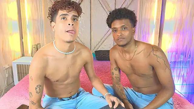 Snapshot of exotic_boysxx chatting on July 23, 2026, 1:19 am exotic boysxx online show from July 23, 2026, 1:19 am