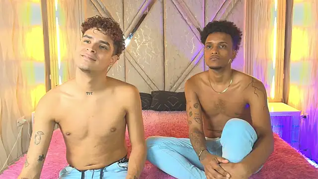 Snapshot of exotic_boysxx chatting on July 25, 2026, 1:15 am exotic boysxx online show from July 25, 2026, 1:15 am